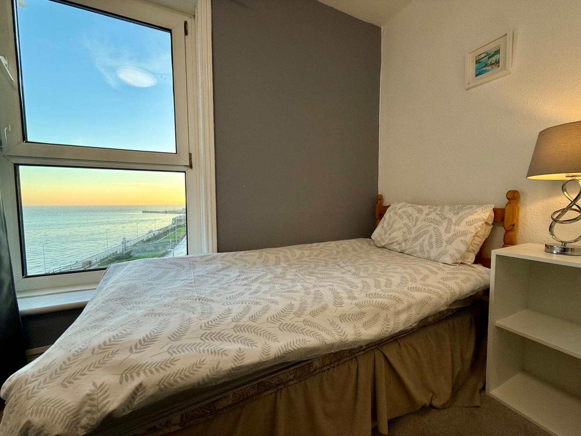 ברידלינגטון Oceana Holiday Apartments מראה חיצוני תמונה