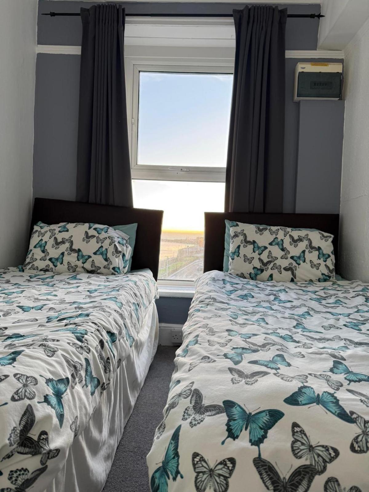 ברידלינגטון Oceana Holiday Apartments מראה חיצוני תמונה