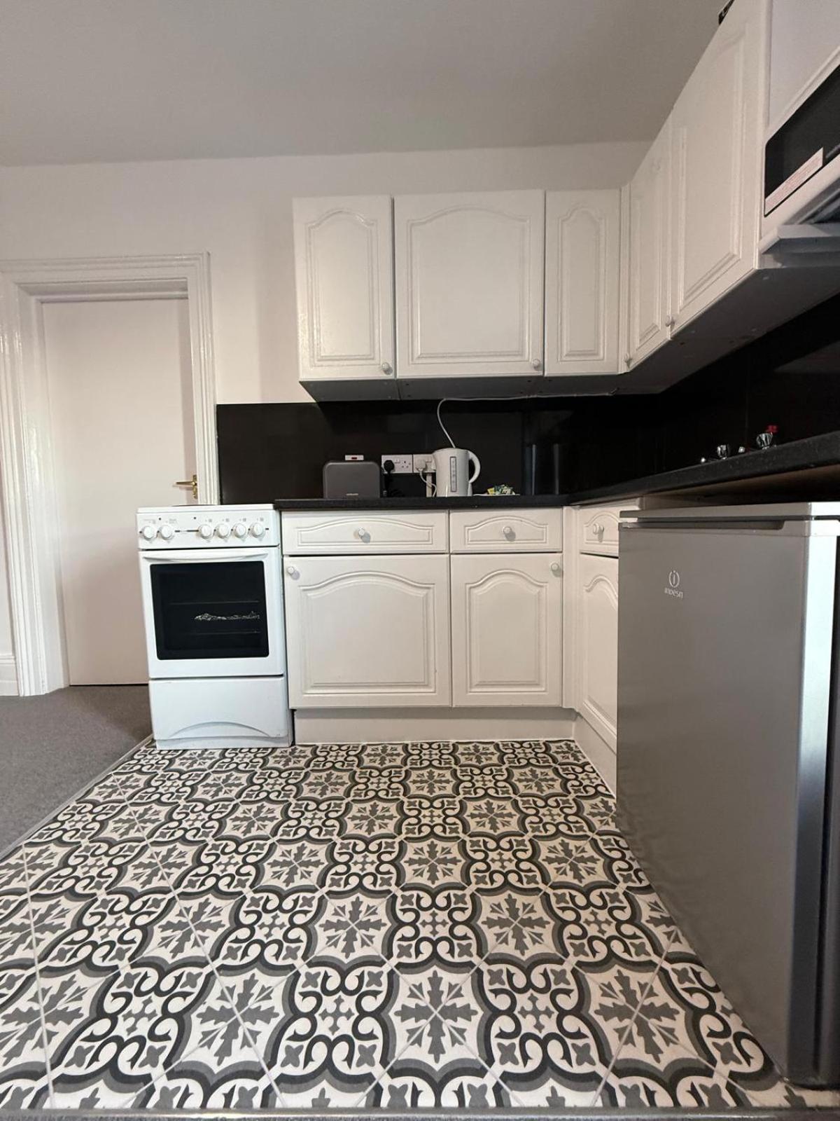 ברידלינגטון Oceana Holiday Apartments מראה חיצוני תמונה